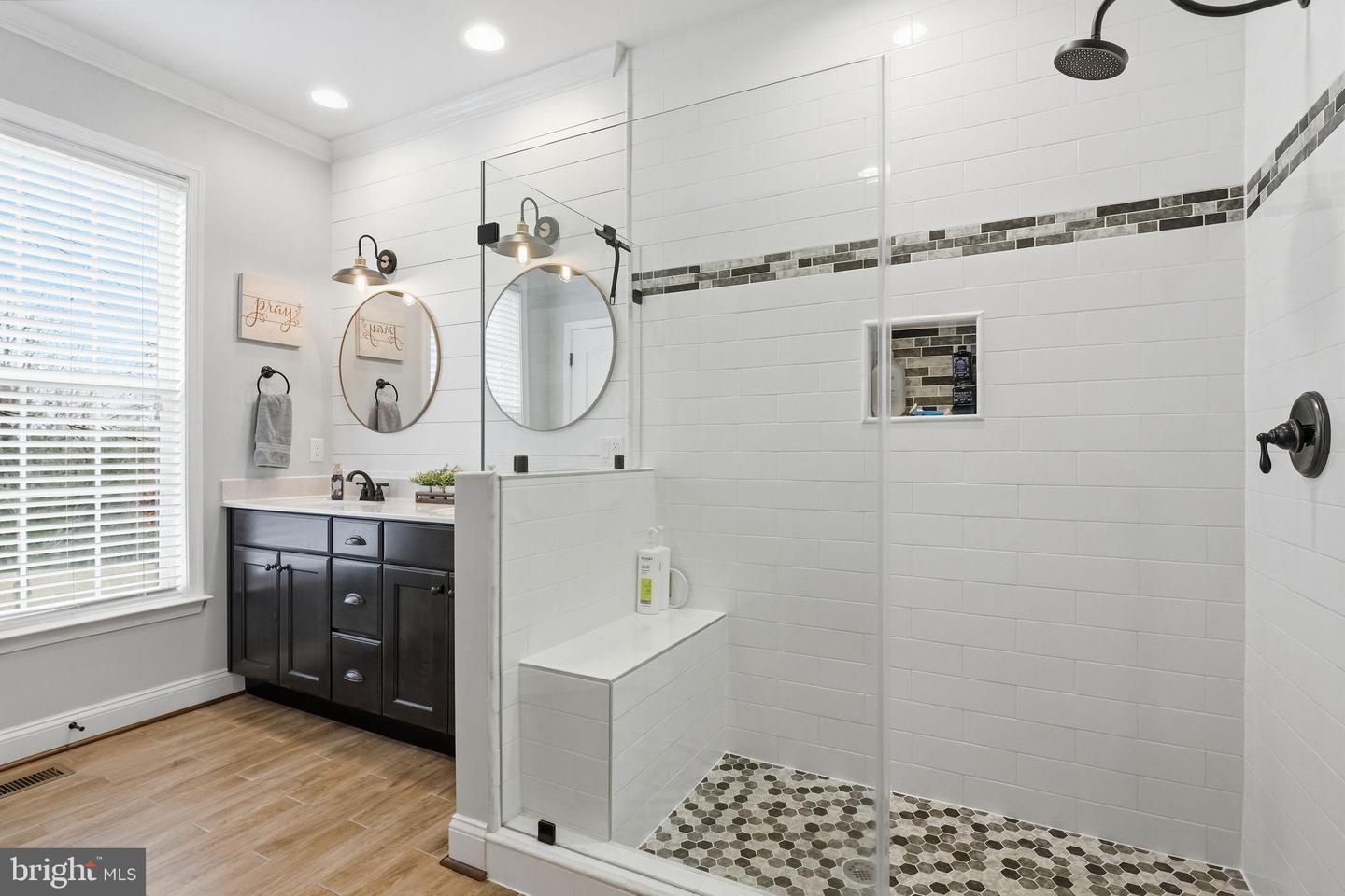 9454 PINEY MOUNTAIN RD, WARRENTON, Virginia 20186, 4 Bedrooms Bedrooms, 14 Rooms Rooms,3 BathroomsBathrooms,Residential,For sale,9454 PINEY MOUNTAIN RD,VAFQ2020788 MLS # VAFQ2020788