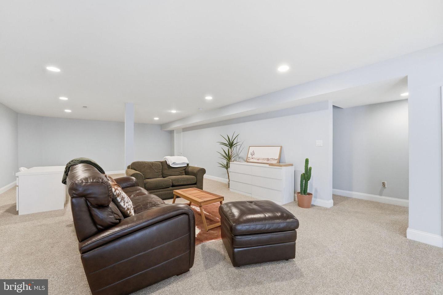 9454 PINEY MOUNTAIN RD, WARRENTON, Virginia 20186, 4 Bedrooms Bedrooms, 14 Rooms Rooms,3 BathroomsBathrooms,Residential,For sale,9454 PINEY MOUNTAIN RD,VAFQ2020788 MLS # VAFQ2020788