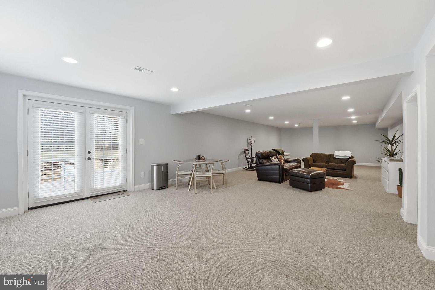 9454 PINEY MOUNTAIN RD, WARRENTON, Virginia 20186, 4 Bedrooms Bedrooms, 14 Rooms Rooms,3 BathroomsBathrooms,Residential,For sale,9454 PINEY MOUNTAIN RD,VAFQ2020788 MLS # VAFQ2020788