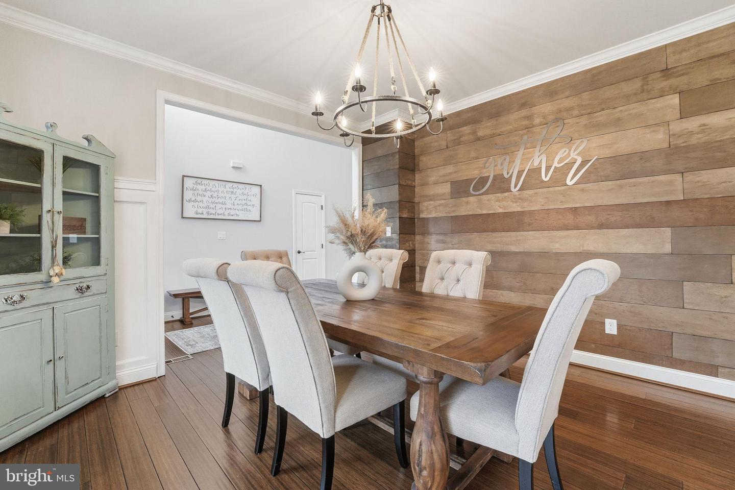 9454 PINEY MOUNTAIN RD, WARRENTON, Virginia 20186, 4 Bedrooms Bedrooms, 14 Rooms Rooms,3 BathroomsBathrooms,Residential,For sale,9454 PINEY MOUNTAIN RD,VAFQ2020788 MLS # VAFQ2020788