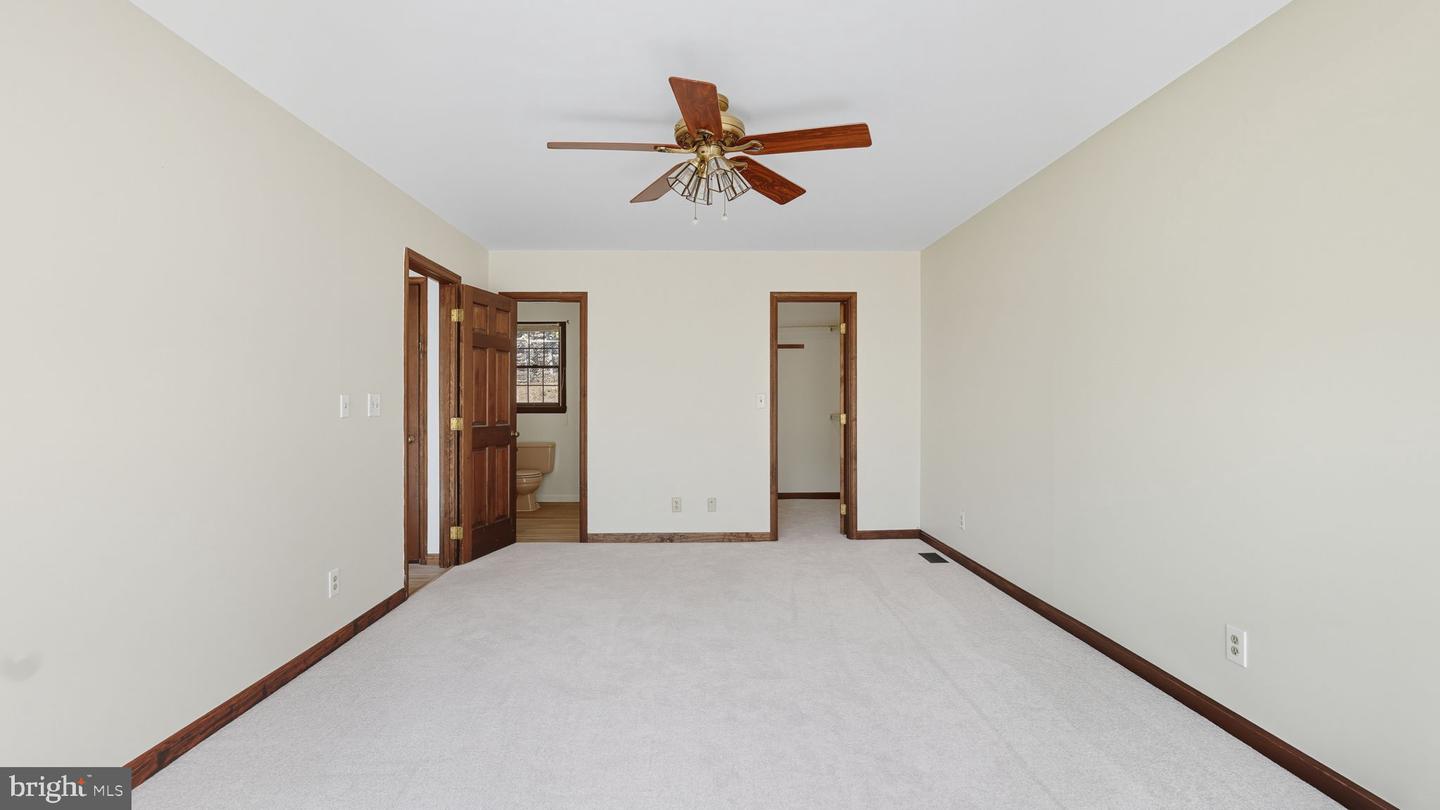 2425 HARPOON DR, STAFFORD, Virginia 22554, 4 Bedrooms Bedrooms, ,2 BathroomsBathrooms,Residential,For sale,2425 HARPOON DR,VAST2046568 MLS # VAST2046568