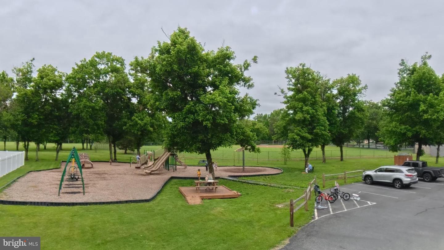 2425 HARPOON DR, STAFFORD, Virginia 22554, 4 Bedrooms Bedrooms, ,2 BathroomsBathrooms,Residential,For sale,2425 HARPOON DR,VAST2046568 MLS # VAST2046568