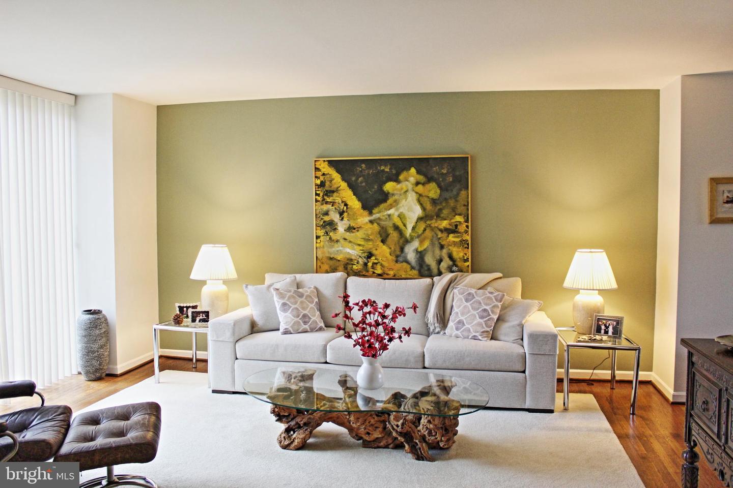 4960 SCHUYLER DR, ANNANDALE, Virginia 22003, 3 Bedrooms Bedrooms, 8 Rooms Rooms,2 BathroomsBathrooms,Residential,For sale,4960 SCHUYLER DR,VAFX2293666 MLS # VAFX2293666