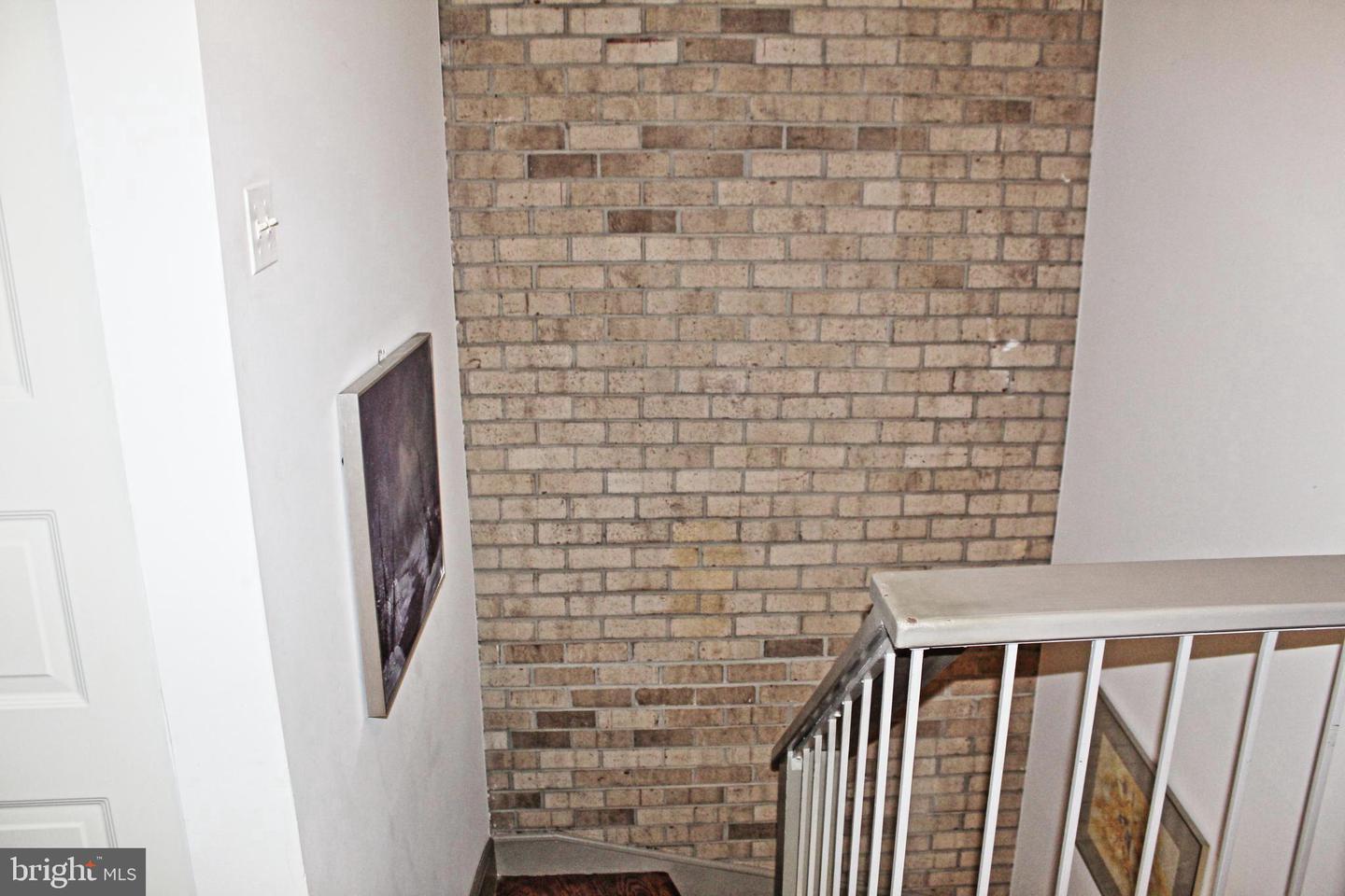 4960 SCHUYLER DR, ANNANDALE, Virginia 22003, 3 Bedrooms Bedrooms, 8 Rooms Rooms,2 BathroomsBathrooms,Residential,For sale,4960 SCHUYLER DR,VAFX2293666 MLS # VAFX2293666