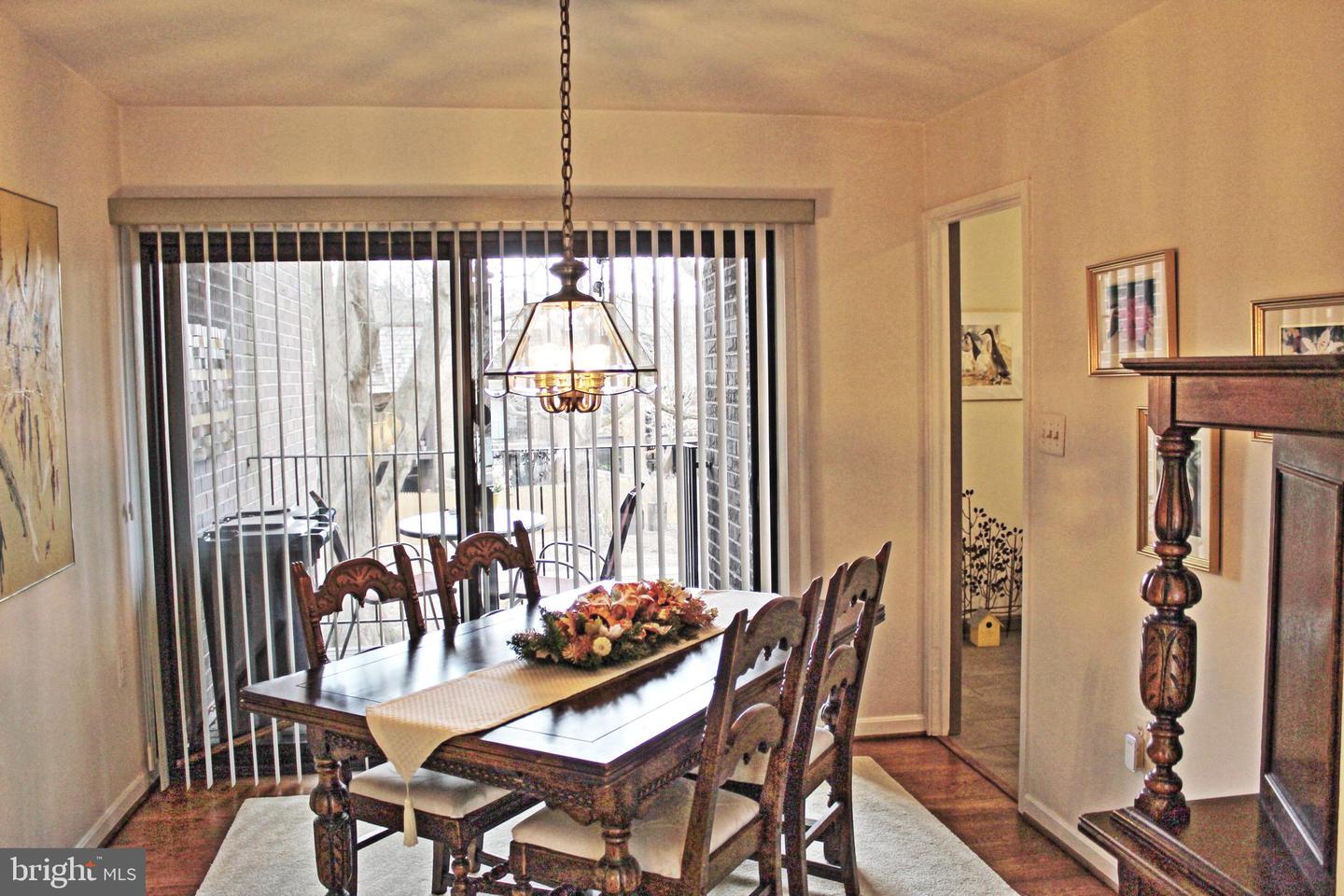 4960 SCHUYLER DR, ANNANDALE, Virginia 22003, 3 Bedrooms Bedrooms, 8 Rooms Rooms,2 BathroomsBathrooms,Residential,For sale,4960 SCHUYLER DR,VAFX2293666 MLS # VAFX2293666