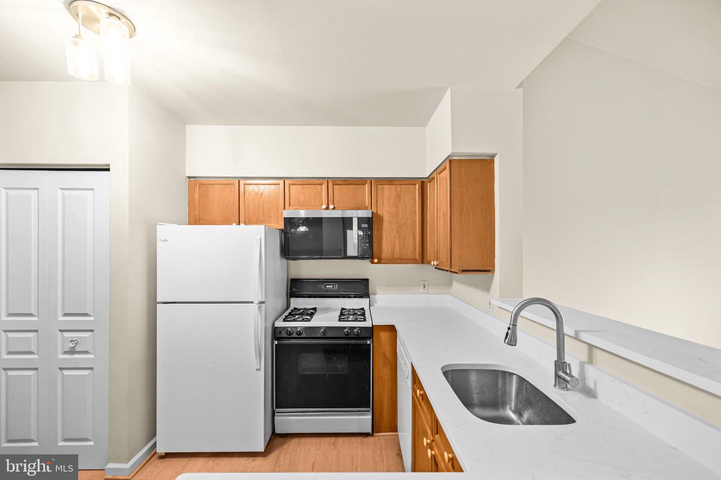 12919 ALTON SQ #416, HERNDON, Virginia 20170, 2 Bedrooms Bedrooms, ,1 BathroomBathrooms,Residential,For sale,12919 ALTON SQ #416,VAFX2293668 MLS # VAFX2293668