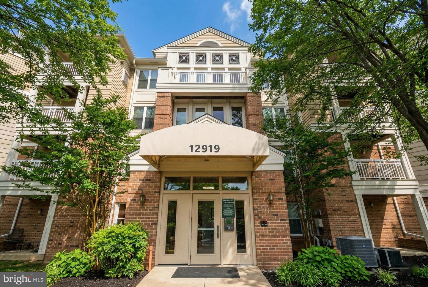 12919 ALTON SQ #416, HERNDON, Virginia 20170, 2 Bedrooms Bedrooms, ,1 BathroomBathrooms,Residential,For sale,12919 ALTON SQ #416,VAFX2293668 MLS # VAFX2293668