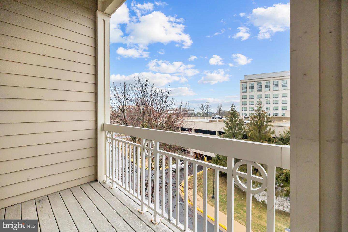 12919 ALTON SQ #416, HERNDON, Virginia 20170, 2 Bedrooms Bedrooms, ,1 BathroomBathrooms,Residential,For sale,12919 ALTON SQ #416,VAFX2293668 MLS # VAFX2293668