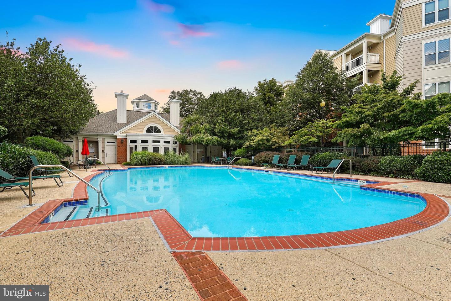 12919 ALTON SQ #416, HERNDON, Virginia 20170, 2 Bedrooms Bedrooms, ,1 BathroomBathrooms,Residential,For sale,12919 ALTON SQ #416,VAFX2293668 MLS # VAFX2293668