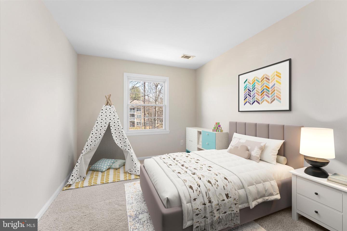 12569 KEMPSTON LN, WOODBRIDGE, Virginia 22192, 3 Bedrooms Bedrooms, ,2 BathroomsBathrooms,Residential,For sale,12569 KEMPSTON LN,VAPW2113630 MLS # VAPW2113630