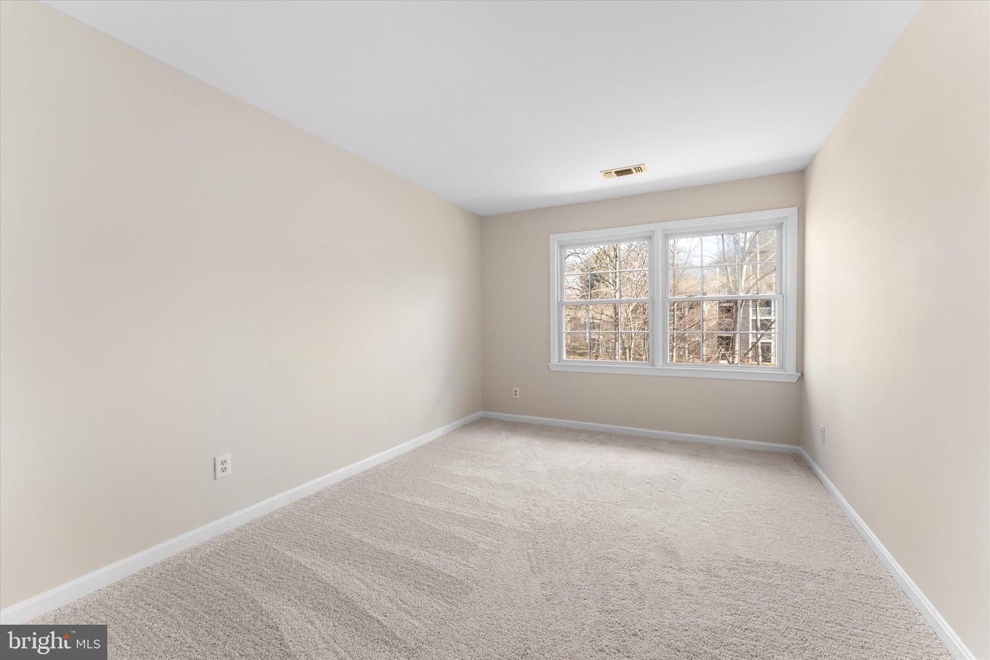 12569 KEMPSTON LN, WOODBRIDGE, Virginia 22192, 3 Bedrooms Bedrooms, ,2 BathroomsBathrooms,Residential,For sale,12569 KEMPSTON LN,VAPW2113630 MLS # VAPW2113630