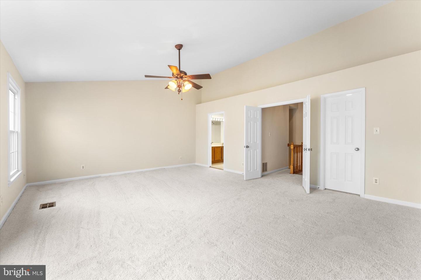 12569 KEMPSTON LN, WOODBRIDGE, Virginia 22192, 3 Bedrooms Bedrooms, ,2 BathroomsBathrooms,Residential,For sale,12569 KEMPSTON LN,VAPW2113630 MLS # VAPW2113630
