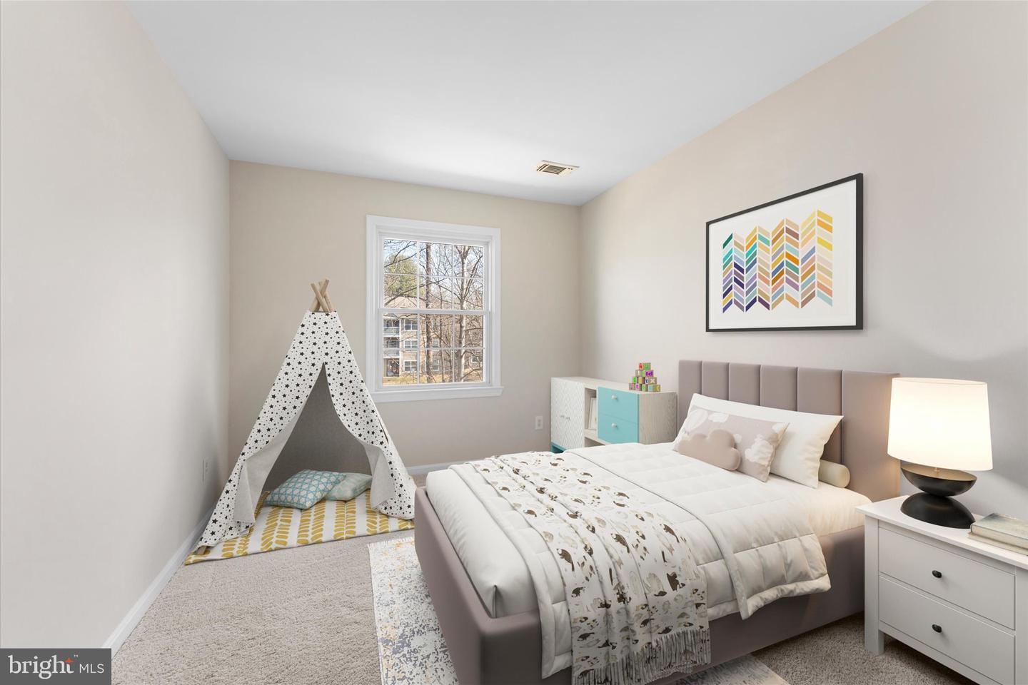 12569 KEMPSTON LN, WOODBRIDGE, Virginia 22192, 3 Bedrooms Bedrooms, ,2 BathroomsBathrooms,Residential,For sale,12569 KEMPSTON LN,VAPW2113630 MLS # VAPW2113630