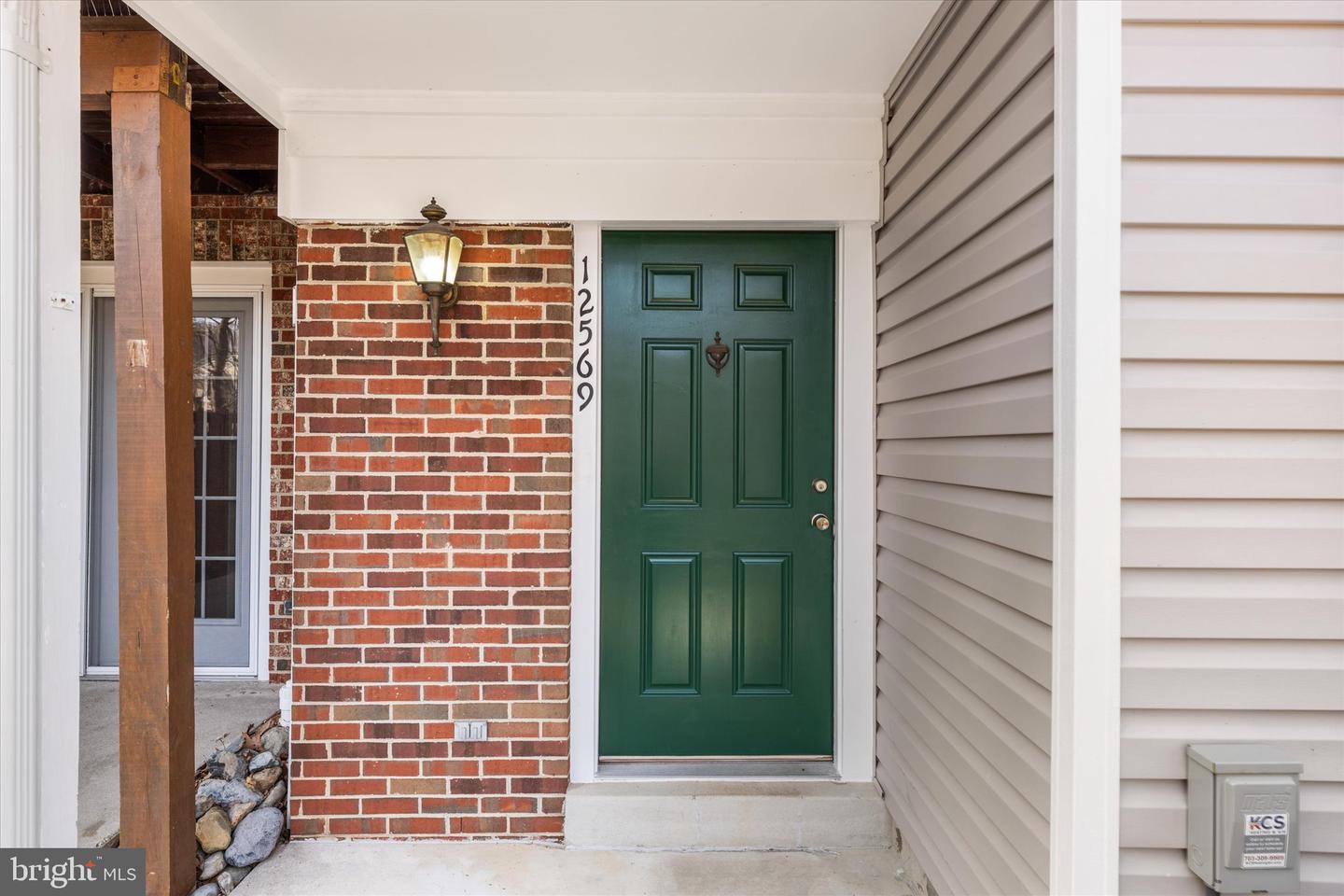 12569 KEMPSTON LN, WOODBRIDGE, Virginia 22192, 3 Bedrooms Bedrooms, ,2 BathroomsBathrooms,Residential,For sale,12569 KEMPSTON LN,VAPW2113630 MLS # VAPW2113630