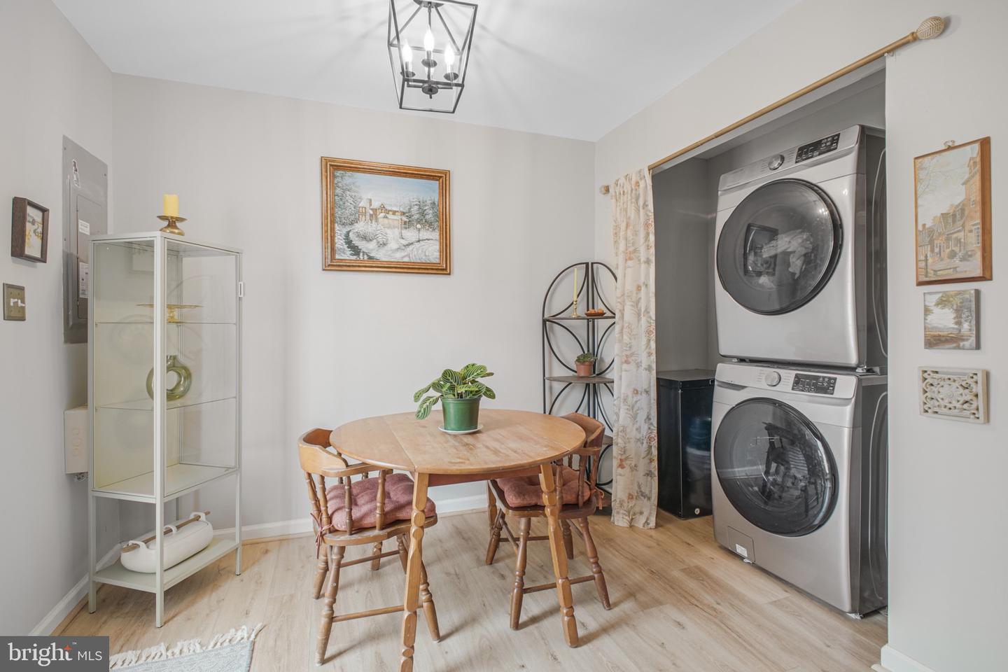 270 AMERICAN DR, RUTHER GLEN, Virginia 22546, 3 Bedrooms Bedrooms, ,2 BathroomsBathrooms,Residential,For sale,270 AMERICAN DR,VACV2009620 MLS # VACV2009620