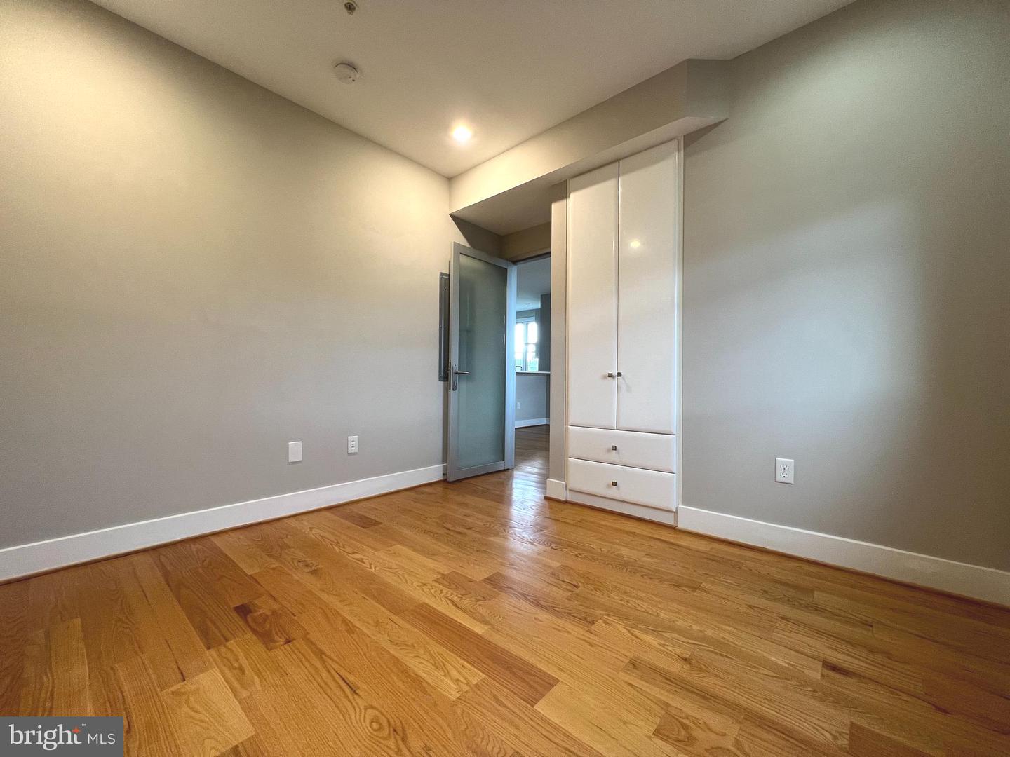 1209 G ST SE #8, WASHINGTON, District Of Columbia 20003, 2 Bedrooms Bedrooms, ,1 BathroomBathrooms,Residential,For sale,1209 G ST SE #8,DCDC2248626 MLS # DCDC2248626