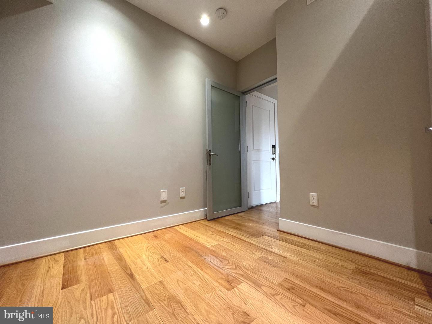 1209 G ST SE #8, WASHINGTON, District Of Columbia 20003, 2 Bedrooms Bedrooms, ,1 BathroomBathrooms,Residential,For sale,1209 G ST SE #8,DCDC2248626 MLS # DCDC2248626