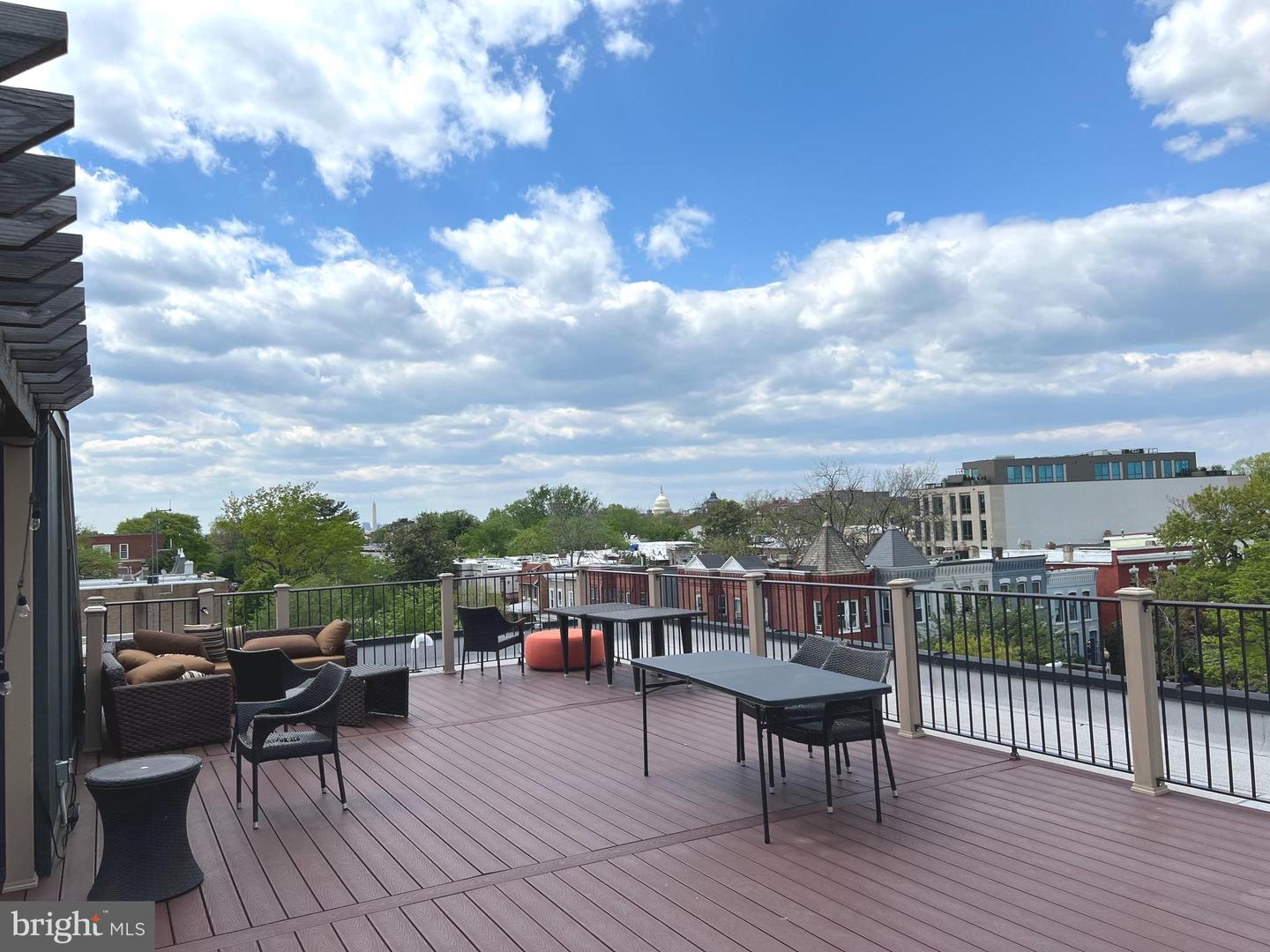 1209 G ST SE #8, WASHINGTON, District Of Columbia 20003, 2 Bedrooms Bedrooms, ,1 BathroomBathrooms,Residential,For sale,1209 G ST SE #8,DCDC2248626 MLS # DCDC2248626