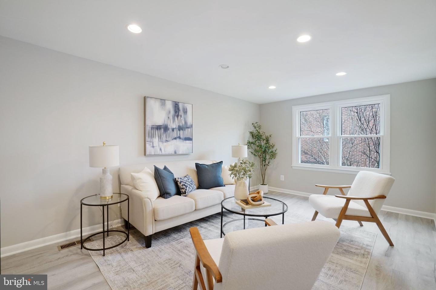 3901-A 6TH ST N, ARLINGTON, Virginia 22203, 3 Bedrooms Bedrooms, ,2 BathroomsBathrooms,Residential,For sale,3901-A 6TH ST N,VAAR2069572 MLS # VAAR2069572