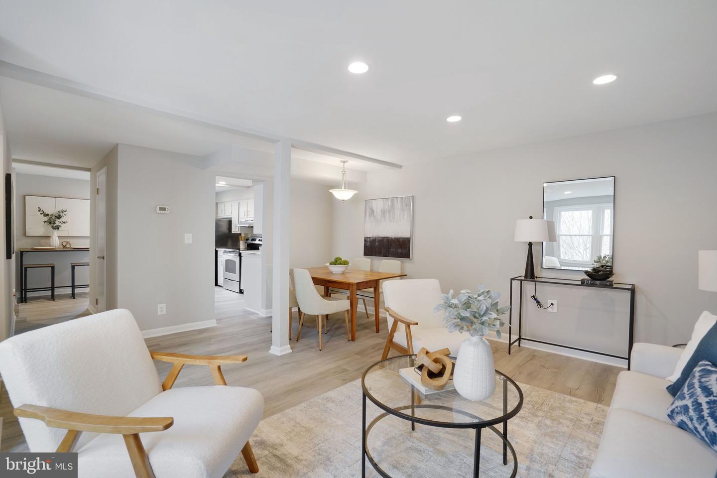 3901-A 6TH ST N, ARLINGTON, Virginia 22203, 3 Bedrooms Bedrooms, ,2 BathroomsBathrooms,Residential,For sale,3901-A 6TH ST N,VAAR2069572 MLS # VAAR2069572