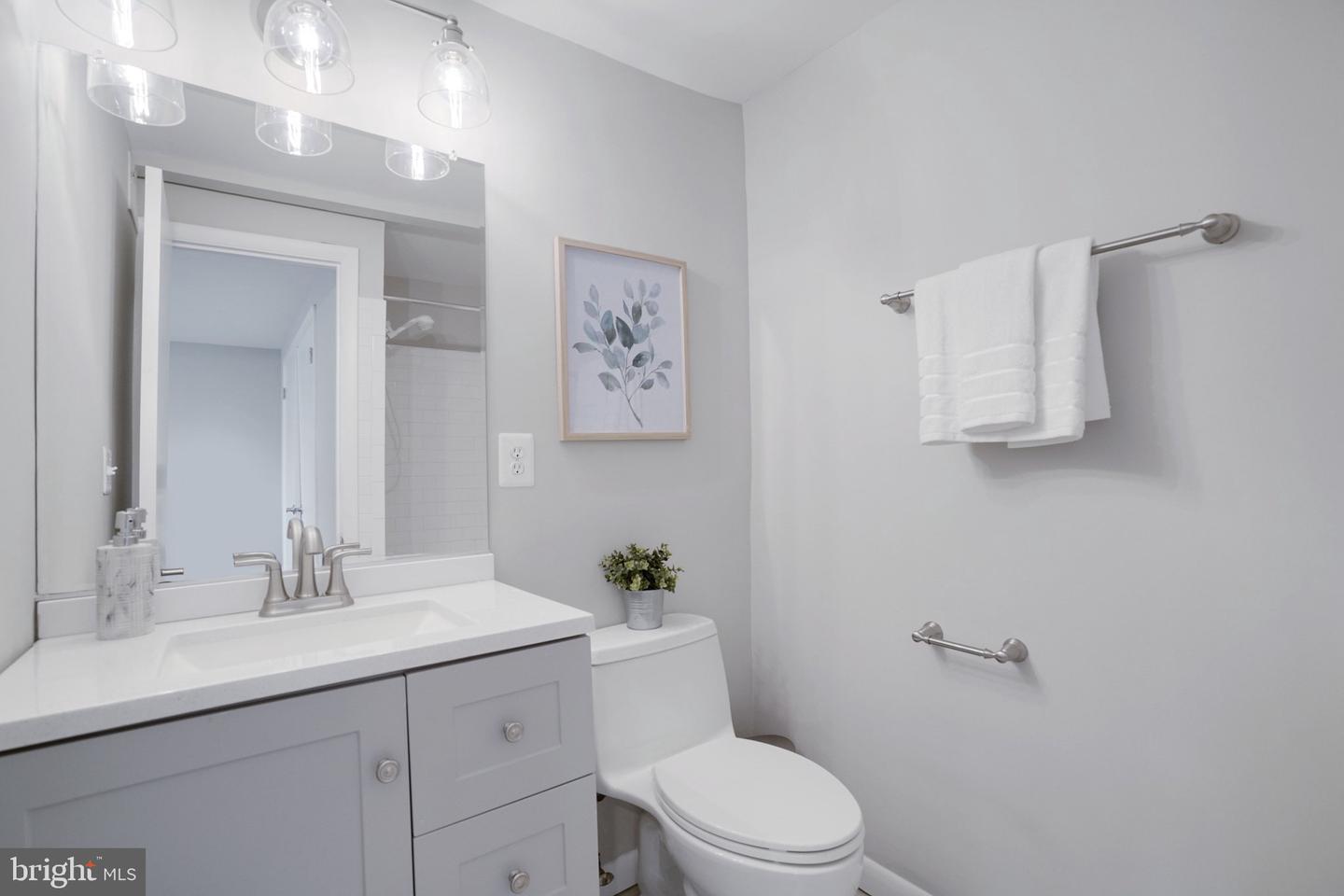 3901-A 6TH ST N, ARLINGTON, Virginia 22203, 3 Bedrooms Bedrooms, ,2 BathroomsBathrooms,Residential,For sale,3901-A 6TH ST N,VAAR2069572 MLS # VAAR2069572