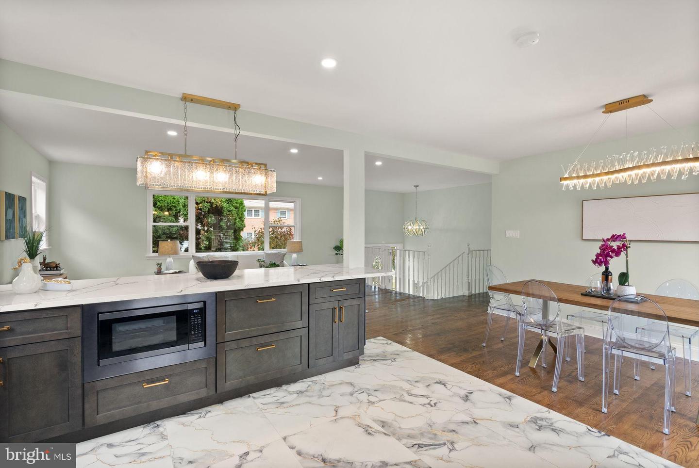 306 N MADISON ST, ARLINGTON, Virginia 22203, 5 Bedrooms Bedrooms, 13 Rooms Rooms,3 BathroomsBathrooms,Residential,For sale,306 N MADISON ST,VAAR2069576 MLS # VAAR2069576