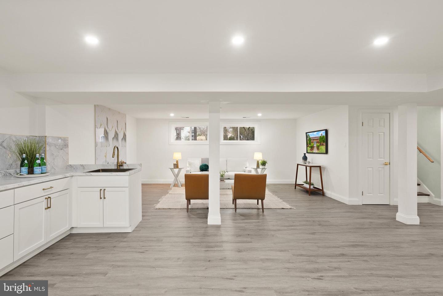 306 N MADISON ST, ARLINGTON, Virginia 22203, 5 Bedrooms Bedrooms, 13 Rooms Rooms,3 BathroomsBathrooms,Residential,For sale,306 N MADISON ST,VAAR2069576 MLS # VAAR2069576