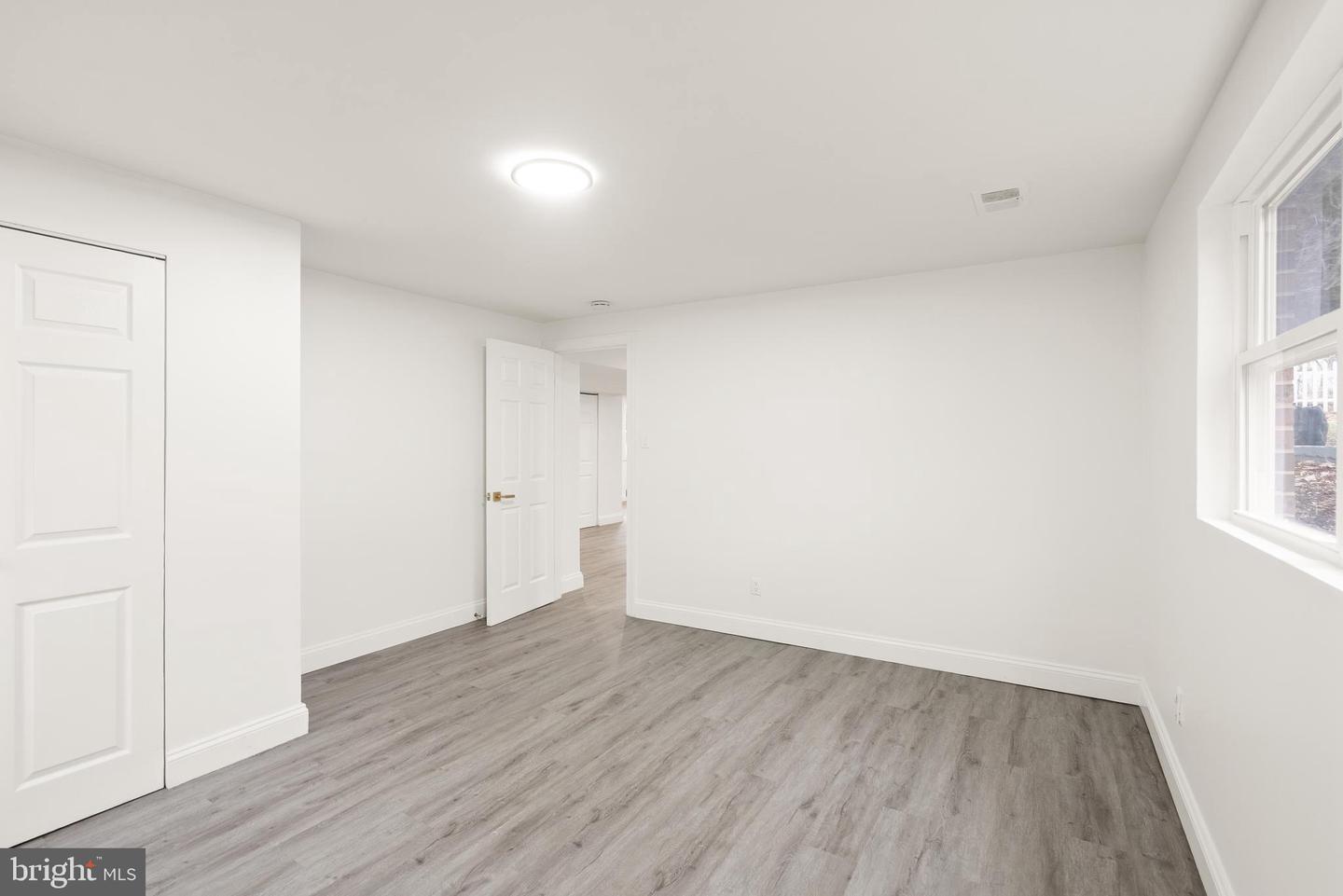 306 N MADISON ST, ARLINGTON, Virginia 22203, 5 Bedrooms Bedrooms, 13 Rooms Rooms,3 BathroomsBathrooms,Residential,For sale,306 N MADISON ST,VAAR2069576 MLS # VAAR2069576