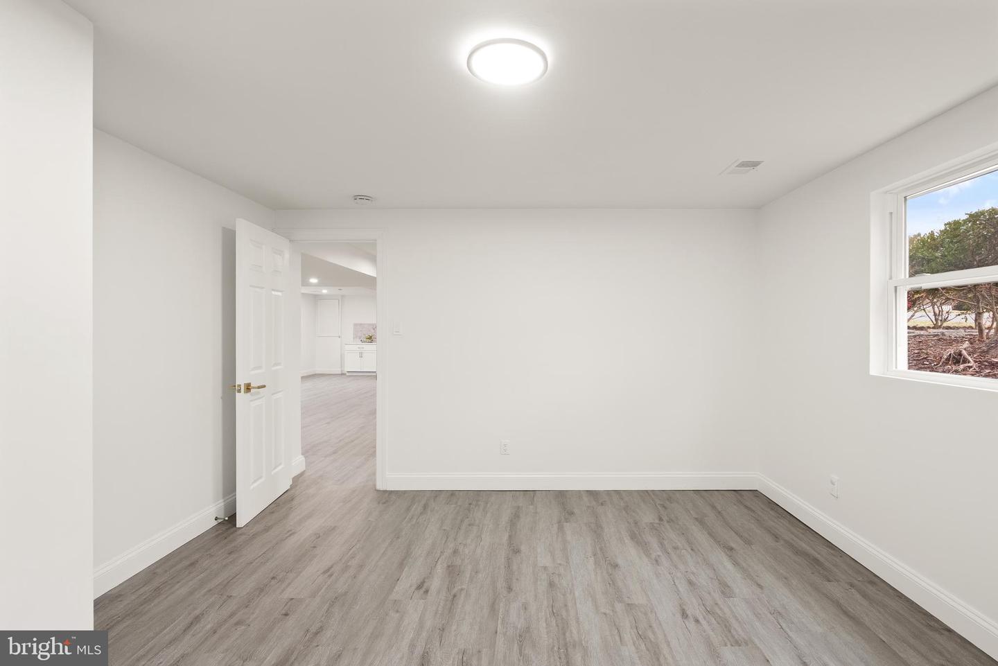 306 N MADISON ST, ARLINGTON, Virginia 22203, 5 Bedrooms Bedrooms, 13 Rooms Rooms,3 BathroomsBathrooms,Residential,For sale,306 N MADISON ST,VAAR2069576 MLS # VAAR2069576