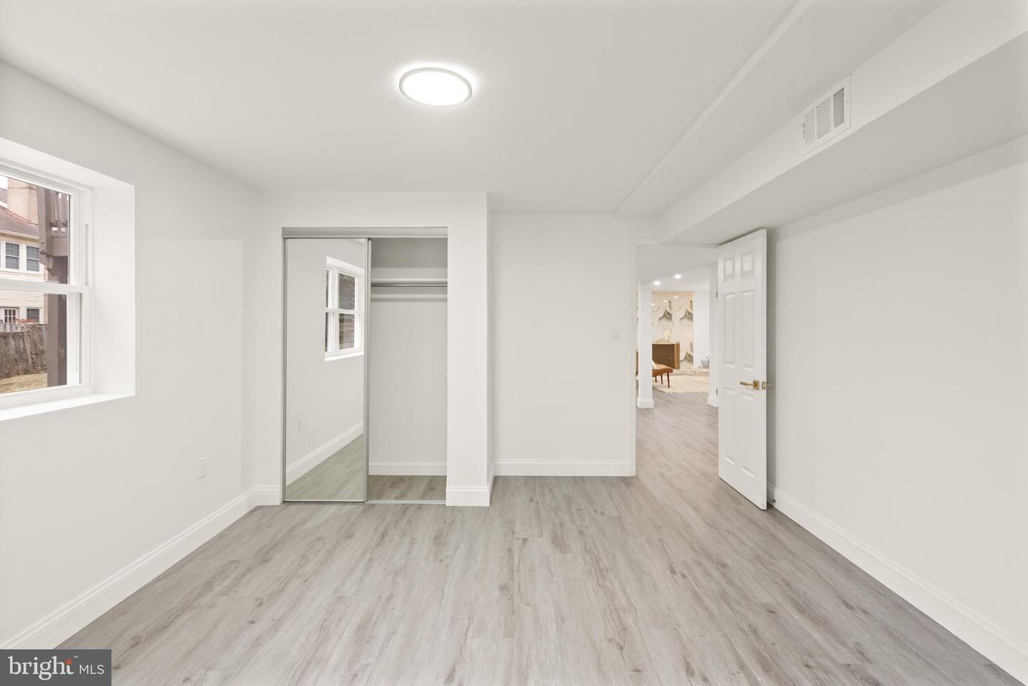 306 N MADISON ST, ARLINGTON, Virginia 22203, 5 Bedrooms Bedrooms, 13 Rooms Rooms,3 BathroomsBathrooms,Residential,For sale,306 N MADISON ST,VAAR2069576 MLS # VAAR2069576