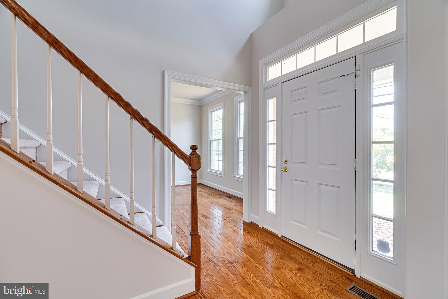 1936 LORD FAIRFAX RD, VIENNA, Virginia 22182, 5 Bedrooms Bedrooms, ,3 BathroomsBathrooms,Residential,For sale,1936 LORD FAIRFAX RD,VAFX2293756 MLS # VAFX2293756