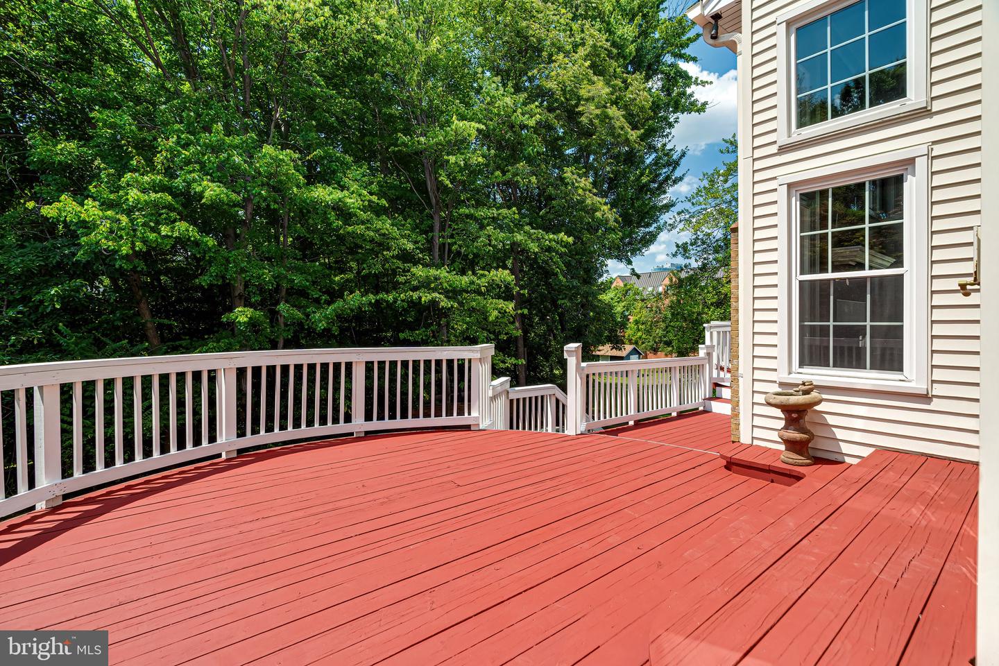 1936 LORD FAIRFAX RD, VIENNA, Virginia 22182, 5 Bedrooms Bedrooms, ,3 BathroomsBathrooms,Residential,For sale,1936 LORD FAIRFAX RD,VAFX2293756 MLS # VAFX2293756