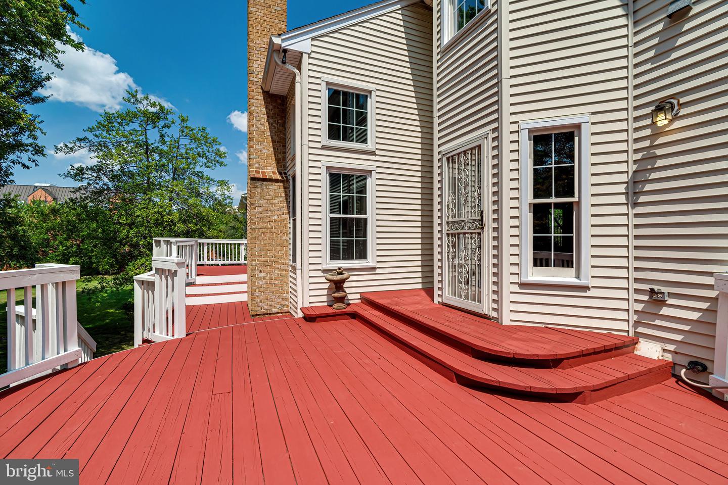 1936 LORD FAIRFAX RD, VIENNA, Virginia 22182, 5 Bedrooms Bedrooms, ,3 BathroomsBathrooms,Residential,For sale,1936 LORD FAIRFAX RD,VAFX2293756 MLS # VAFX2293756