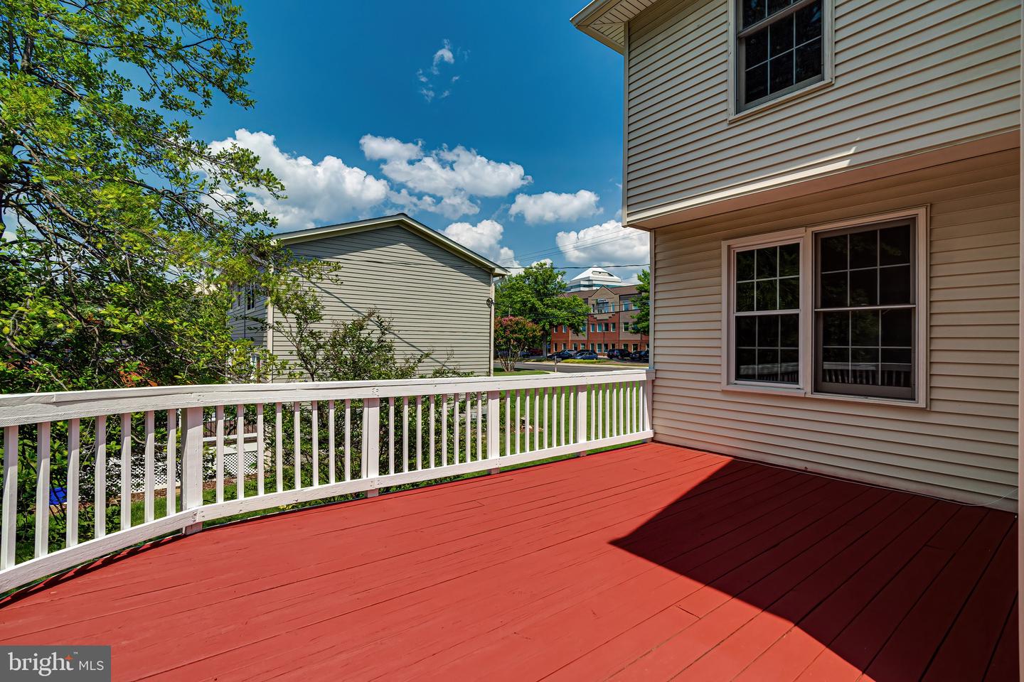 1936 LORD FAIRFAX RD, VIENNA, Virginia 22182, 5 Bedrooms Bedrooms, ,3 BathroomsBathrooms,Residential,For sale,1936 LORD FAIRFAX RD,VAFX2293756 MLS # VAFX2293756