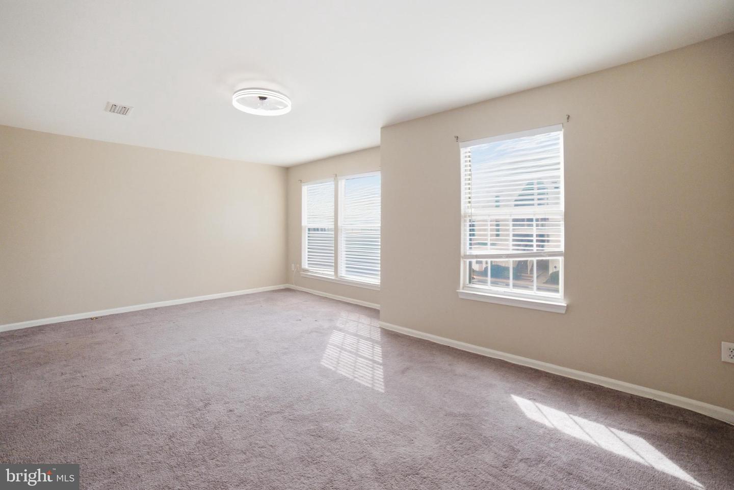 8310 BLUEBIRD WAY #3, LORTON, Virginia 22079, 3 Bedrooms Bedrooms, ,2 BathroomsBathrooms,Residential,For sale,8310 BLUEBIRD WAY #3,VAFX2293772 MLS # VAFX2293772