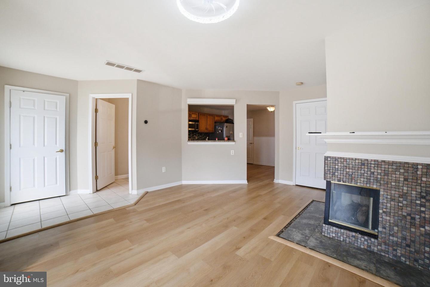 8310 BLUEBIRD WAY #3, LORTON, Virginia 22079, 3 Bedrooms Bedrooms, ,2 BathroomsBathrooms,Residential,For sale,8310 BLUEBIRD WAY #3,VAFX2293772 MLS # VAFX2293772