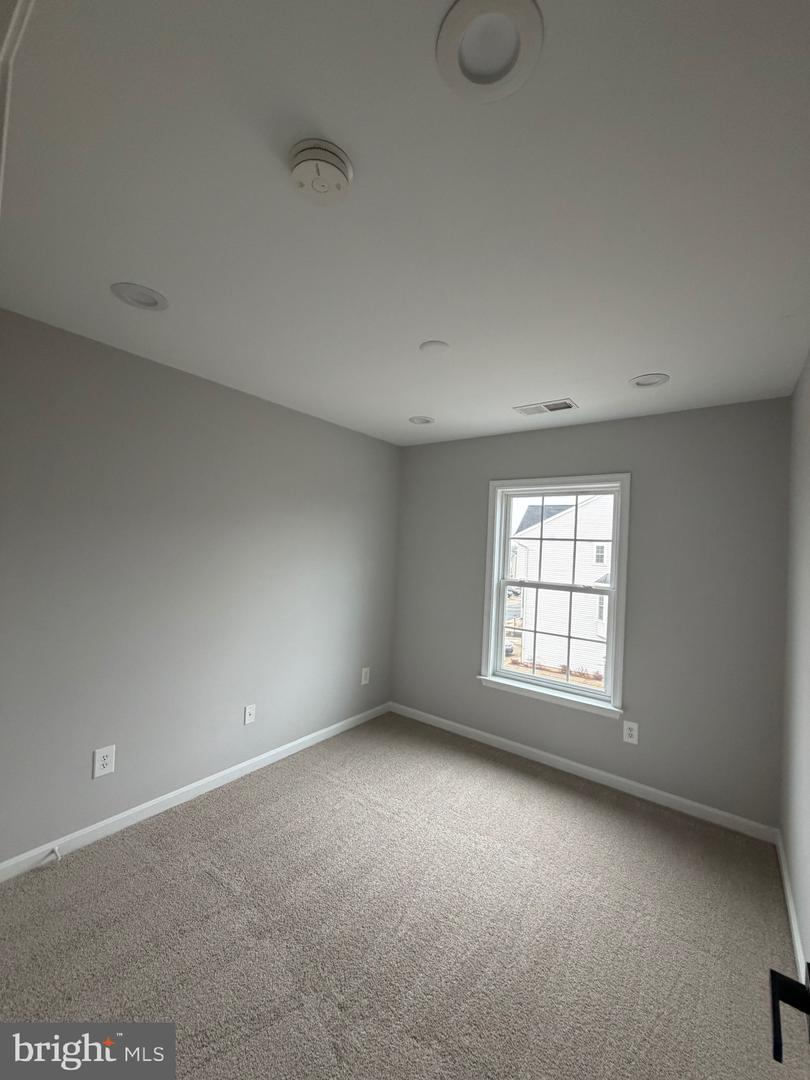 8943 BREWER CREEK PL, MANASSAS, Virginia 20109, 3 Bedrooms Bedrooms, ,2 BathroomsBathrooms,Residential,For sale,8943 BREWER CREEK PL,VAPW2113668 MLS # VAPW2113668