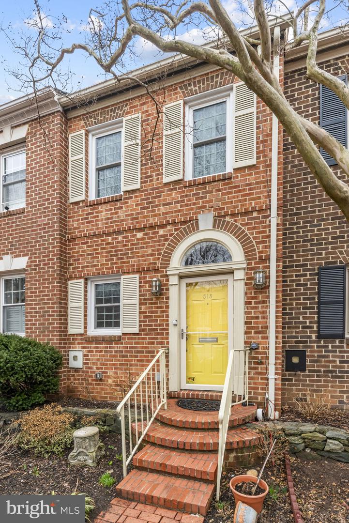 515 TOBACCO QUAY, ALEXANDRIA, Virginia 22314, 1 Bedroom Bedrooms, ,1 BathroomBathrooms,Residential,For sale,515 TOBACCO QUAY,VAAX2054718 MLS # VAAX2054718