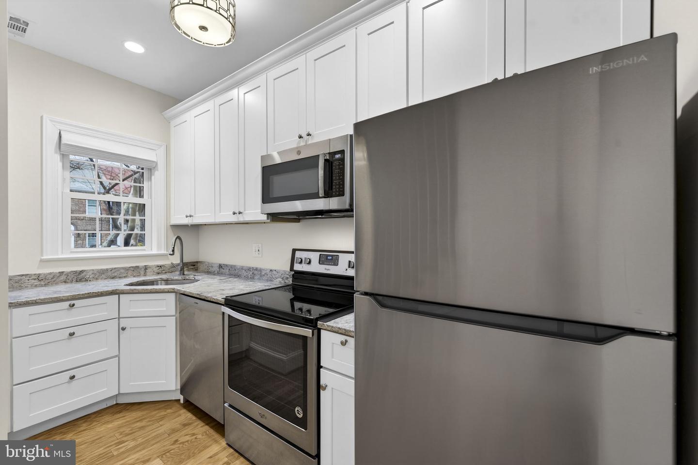 515 TOBACCO QUAY, ALEXANDRIA, Virginia 22314, 1 Bedroom Bedrooms, ,1 BathroomBathrooms,Residential,For sale,515 TOBACCO QUAY,VAAX2054718 MLS # VAAX2054718