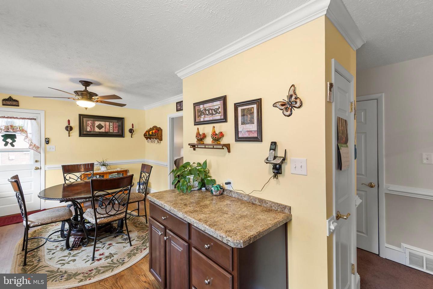 216 W CEDARMEADE AVE, WINCHESTER, Virginia 22601, 3 Bedrooms Bedrooms, ,2 BathroomsBathrooms,Residential,For sale,216 W CEDARMEADE AVE,VAWI2010094 MLS # VAWI2010094