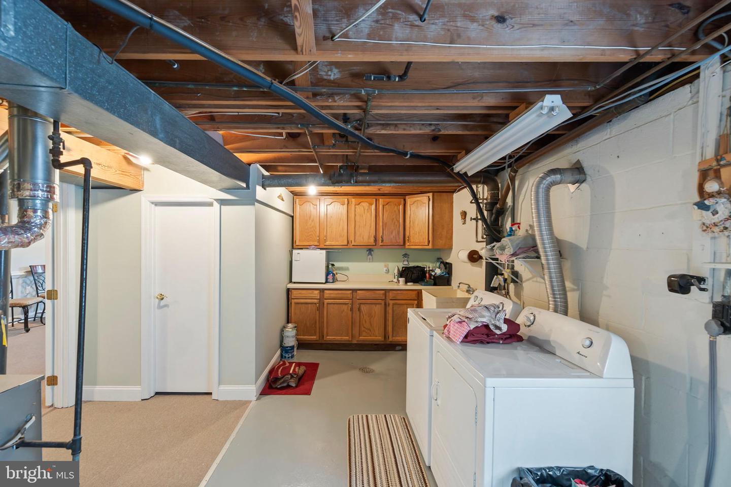 216 W CEDARMEADE AVE, WINCHESTER, Virginia 22601, 3 Bedrooms Bedrooms, ,2 BathroomsBathrooms,Residential,For sale,216 W CEDARMEADE AVE,VAWI2010094 MLS # VAWI2010094