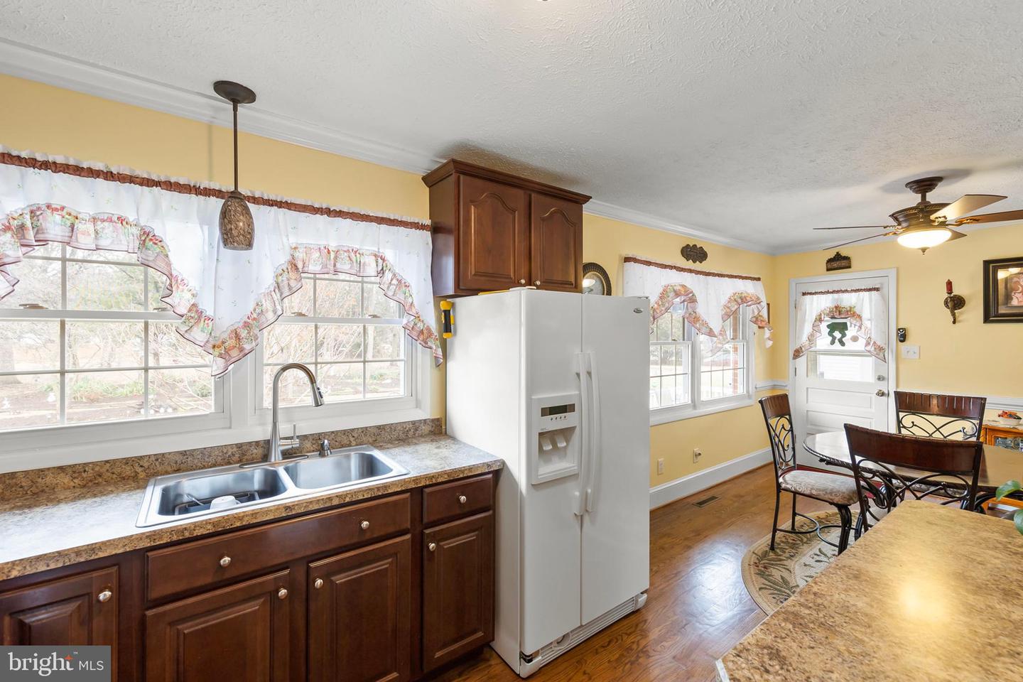 216 W CEDARMEADE AVE, WINCHESTER, Virginia 22601, 3 Bedrooms Bedrooms, ,2 BathroomsBathrooms,Residential,For sale,216 W CEDARMEADE AVE,VAWI2010094 MLS # VAWI2010094