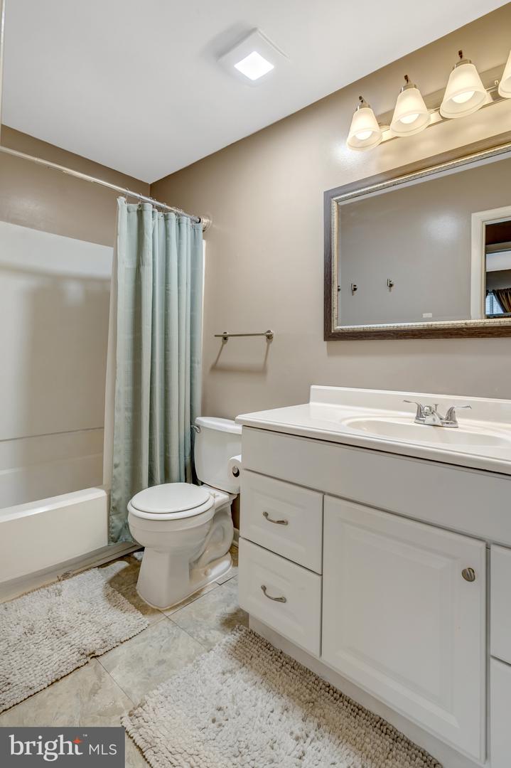 8667 MADERA CT, MANASSAS PARK, Virginia 20111, 3 Bedrooms Bedrooms, ,1 BathroomBathrooms,Residential,For sale,8667 MADERA CT,VAMP2003744 MLS # VAMP2003744