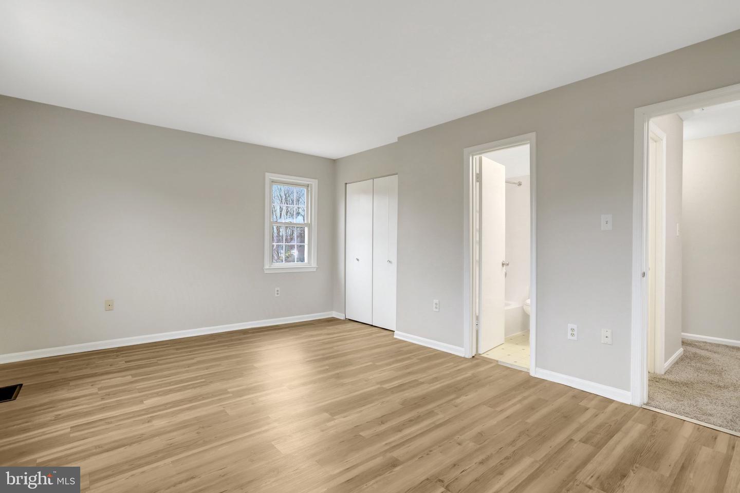 5840 BURKE MANOR CT, BURKE, Virginia 22015, 3 Bedrooms Bedrooms, ,1 BathroomBathrooms,Residential,For sale,5840 BURKE MANOR CT,VAFX2294038 MLS # VAFX2294038