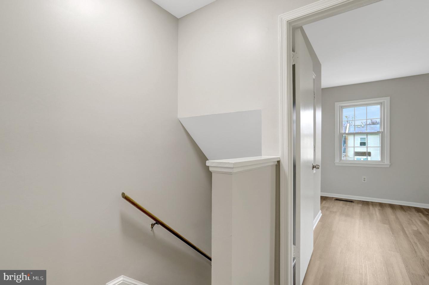 5840 BURKE MANOR CT, BURKE, Virginia 22015, 3 Bedrooms Bedrooms, ,1 BathroomBathrooms,Residential,For sale,5840 BURKE MANOR CT,VAFX2294038 MLS # VAFX2294038