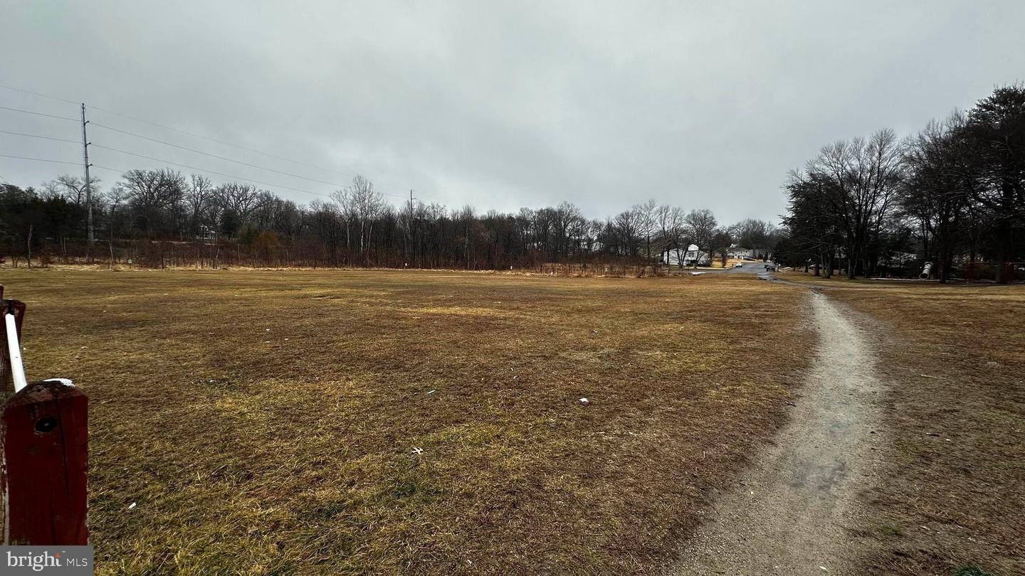 5840 BURKE MANOR CT, BURKE, Virginia 22015, 3 Bedrooms Bedrooms, ,1 BathroomBathrooms,Residential,For sale,5840 BURKE MANOR CT,VAFX2294038 MLS # VAFX2294038