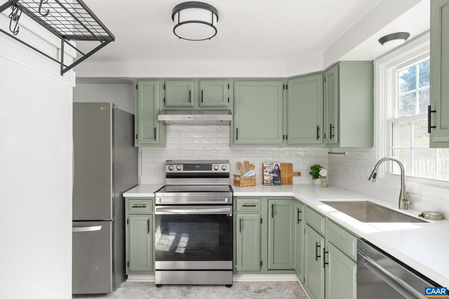 302 PALATINE AVE, CHARLOTTESVILLE, Virginia 22902, 3 Bedrooms Bedrooms, ,2 BathroomsBathrooms,Residential,For sale,302 PALATINE AVE,673945 MLS # 673945