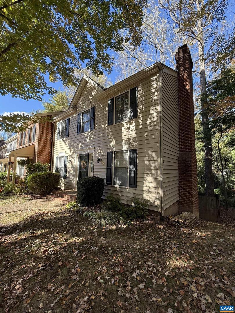 1036 HUNTWOOD LN, CHARLOTTESVILLE, Virginia 22901, 3 Bedrooms Bedrooms, ,3 BathroomsBathrooms,Residential,For sale,1036 HUNTWOOD LN,673946 MLS # 673946