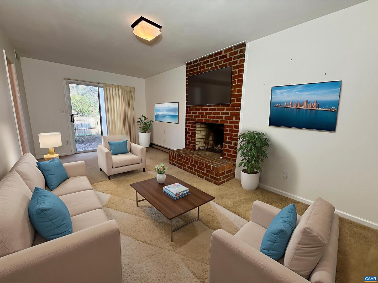 1036 HUNTWOOD LN, CHARLOTTESVILLE, Virginia 22901, 3 Bedrooms Bedrooms, ,3 BathroomsBathrooms,Residential,For sale,1036 HUNTWOOD LN,673946 MLS # 673946