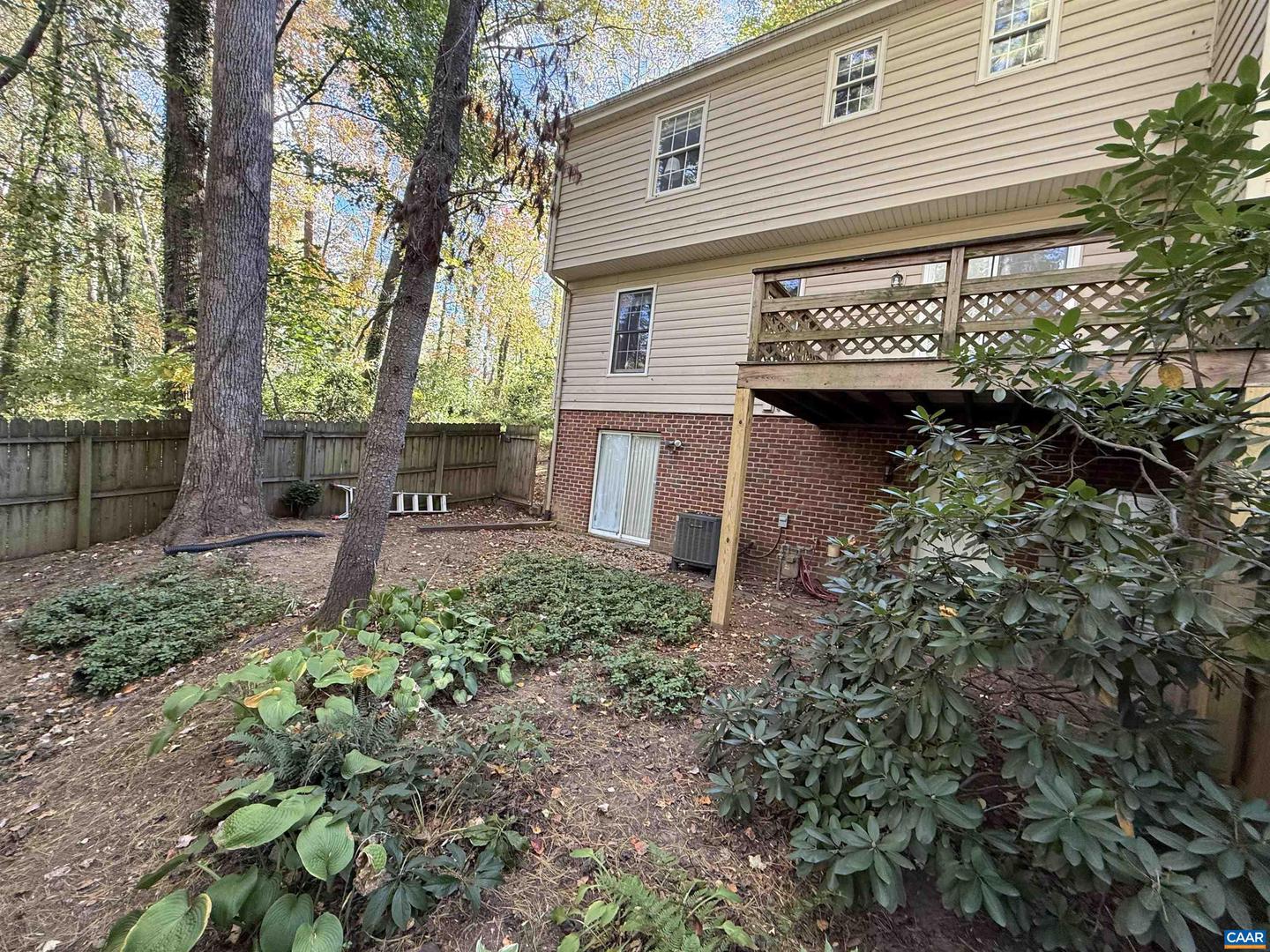1036 HUNTWOOD LN, CHARLOTTESVILLE, Virginia 22901, 3 Bedrooms Bedrooms, ,3 BathroomsBathrooms,Residential,For sale,1036 HUNTWOOD LN,673946 MLS # 673946